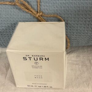 Dr. Barbara Sturm Face Mask